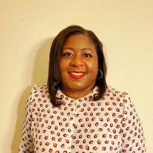 Meet your Posher, Brenda